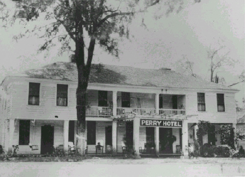 Old Perry Hotel 1870-1924